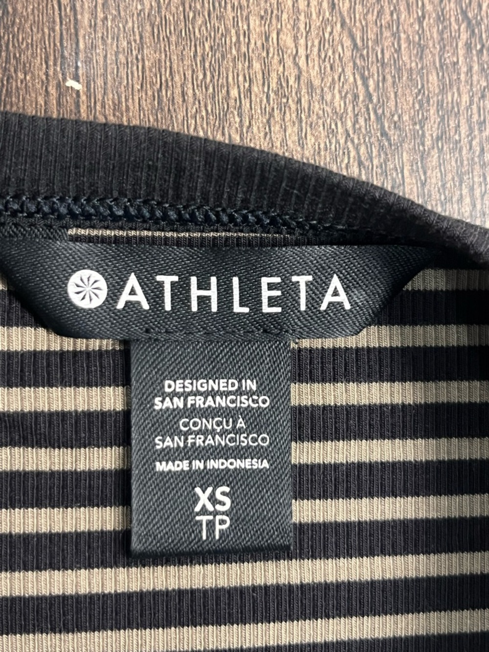 ATHLETA Signature Rib Crop Tee XS - Picture 4 of 9
